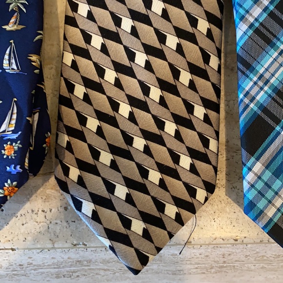 Ties - Picture 3 of 8